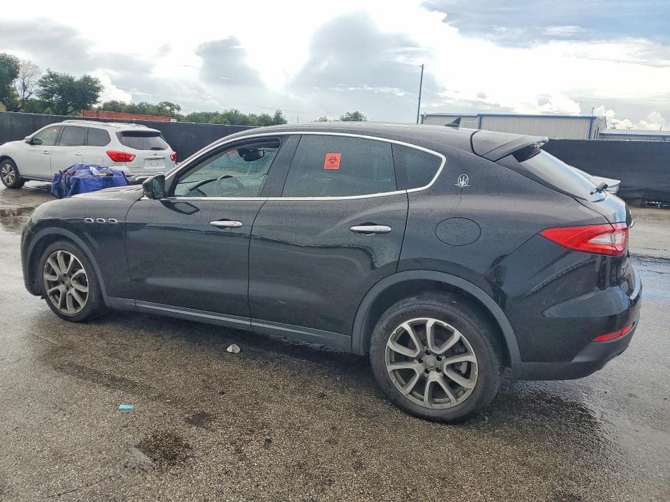 2017 MASERATI LEVANTE 2