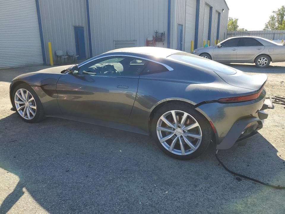 2020 ASTON MARTIN VANTAGE 2