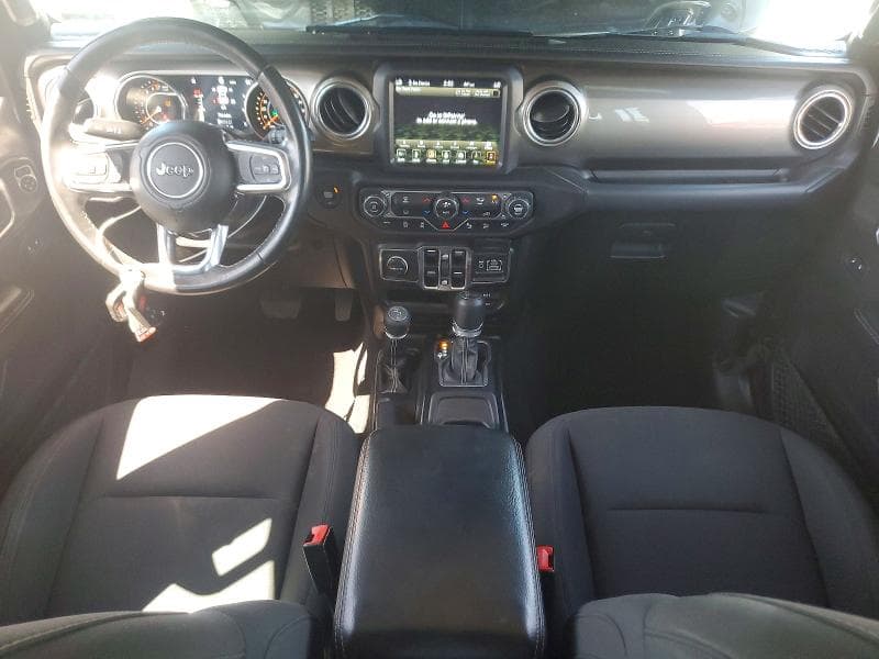 2018 JEEP WRANGLER UNLIMITED SAHARA 8