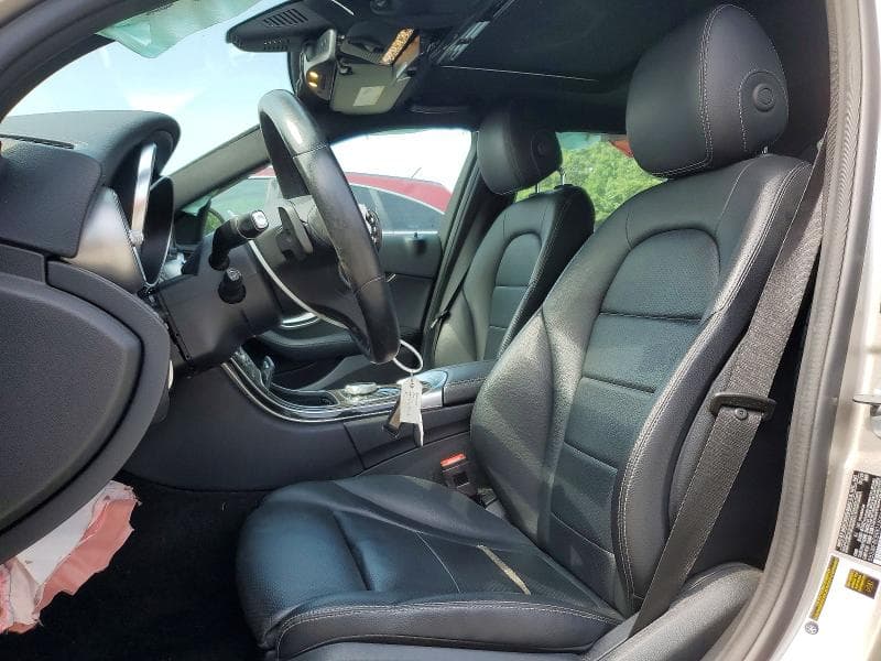 2019 MERCEDES-BENZ C 300 4MATIC 7