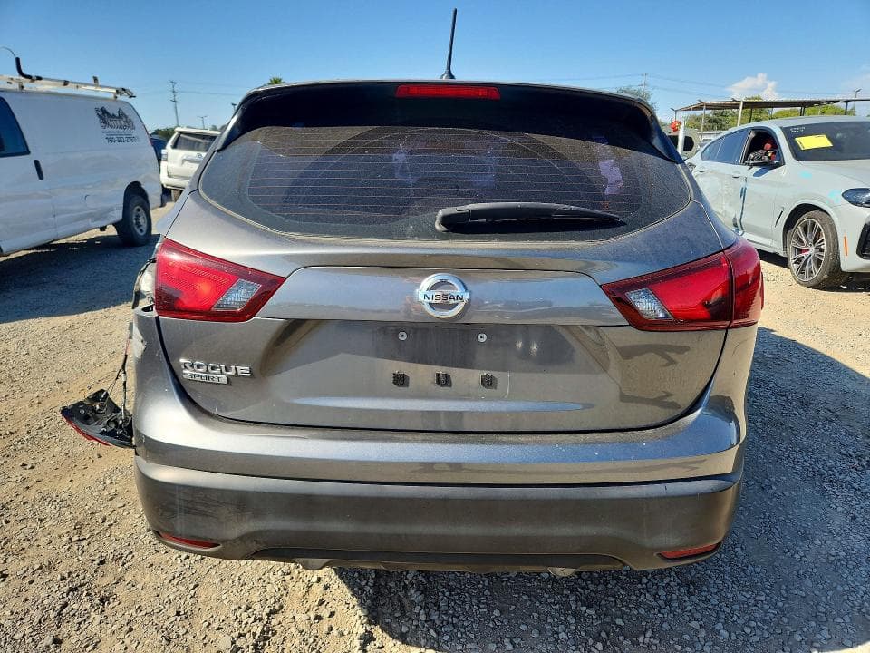 2018 NISSAN ROGUE SPORT S 6
