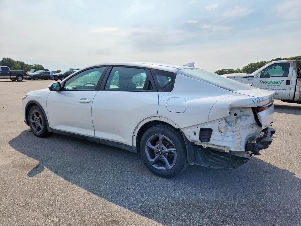 2025 KIA K4 LXS 2