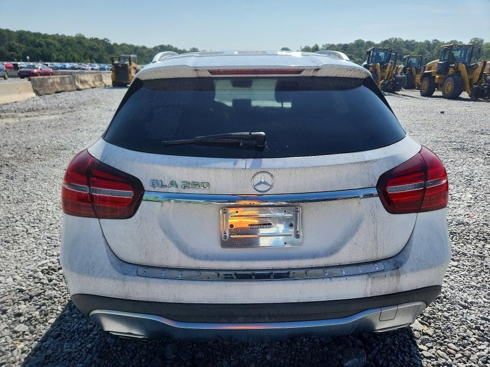 2019 MERCEDES-BENZ GLA 250 6