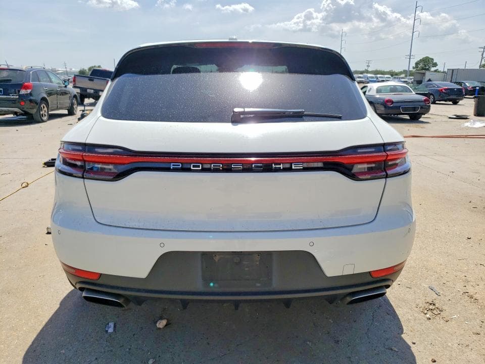 2021 PORSCHE MACAN 6