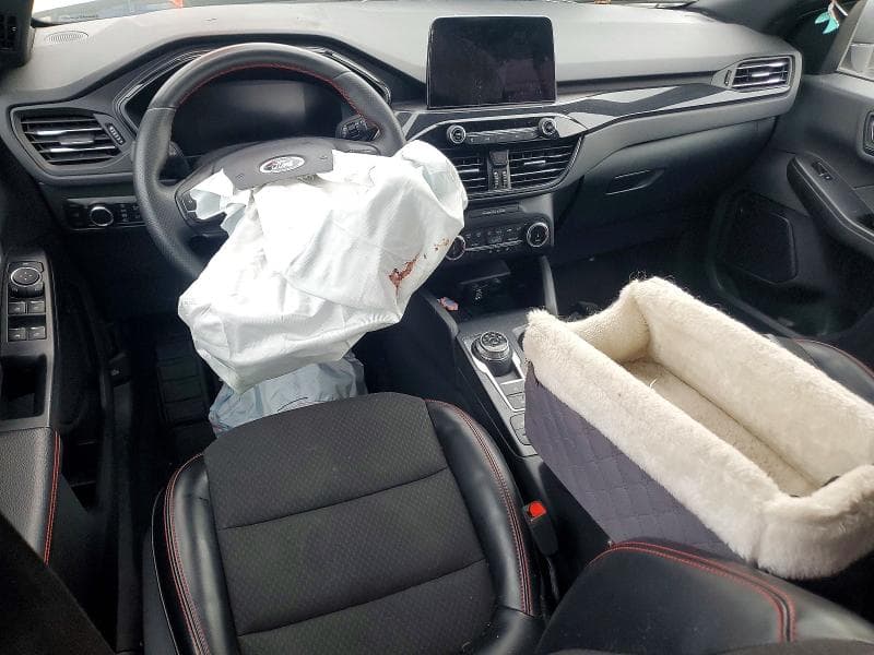 2024 FORD ESCAPE ST LINE 8