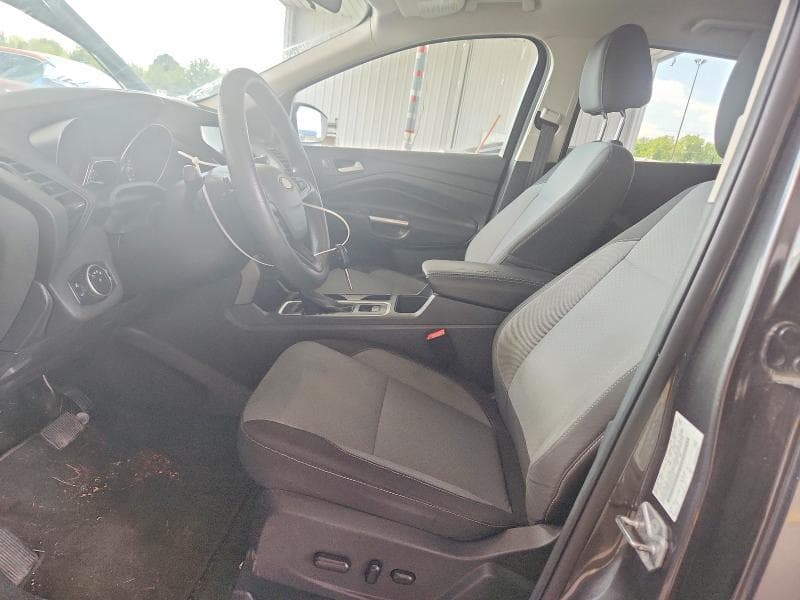 2017 FORD ESCAPE SE 7