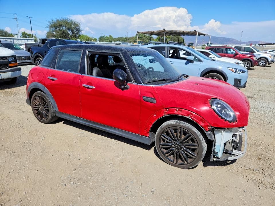 2022 MINI COOPER 4