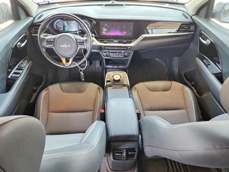 2022 KIA NIRO EV EX 8