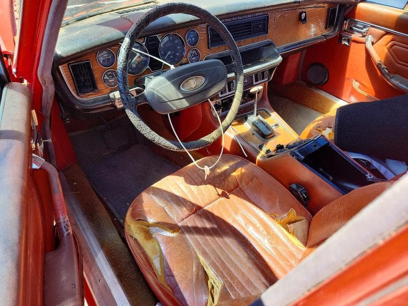 1976 JAGUAR XJ6 8