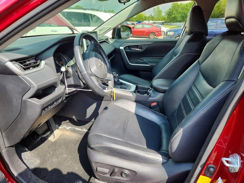 2019 TOYOTA RAV4 XLE PREMIUM 7
