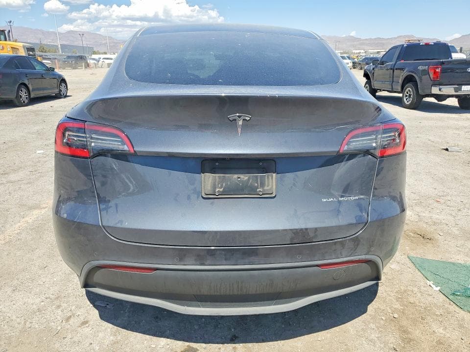 2021 TESLA MODEL Y 6