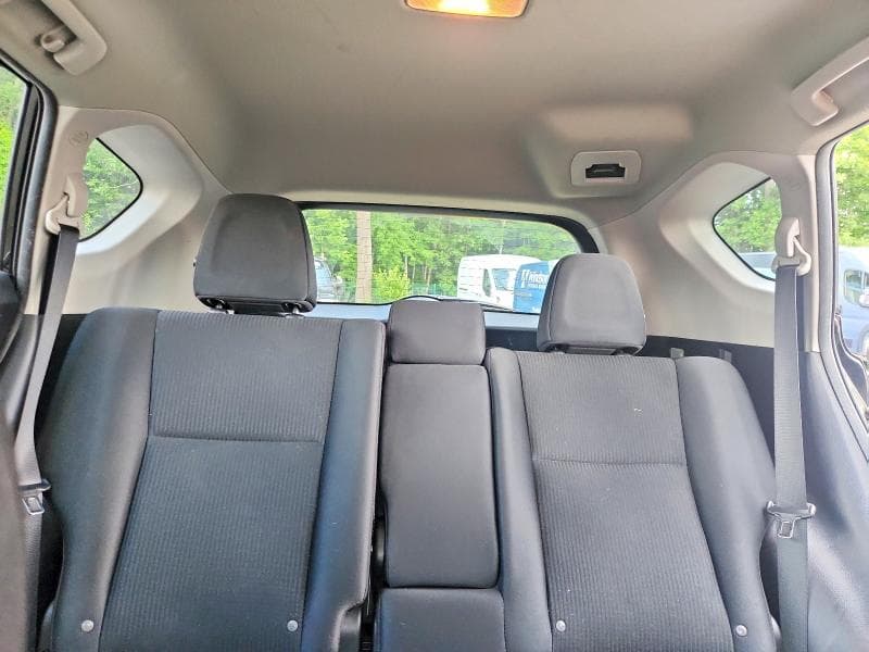 2017 TOYOTA RAV4 LE 10