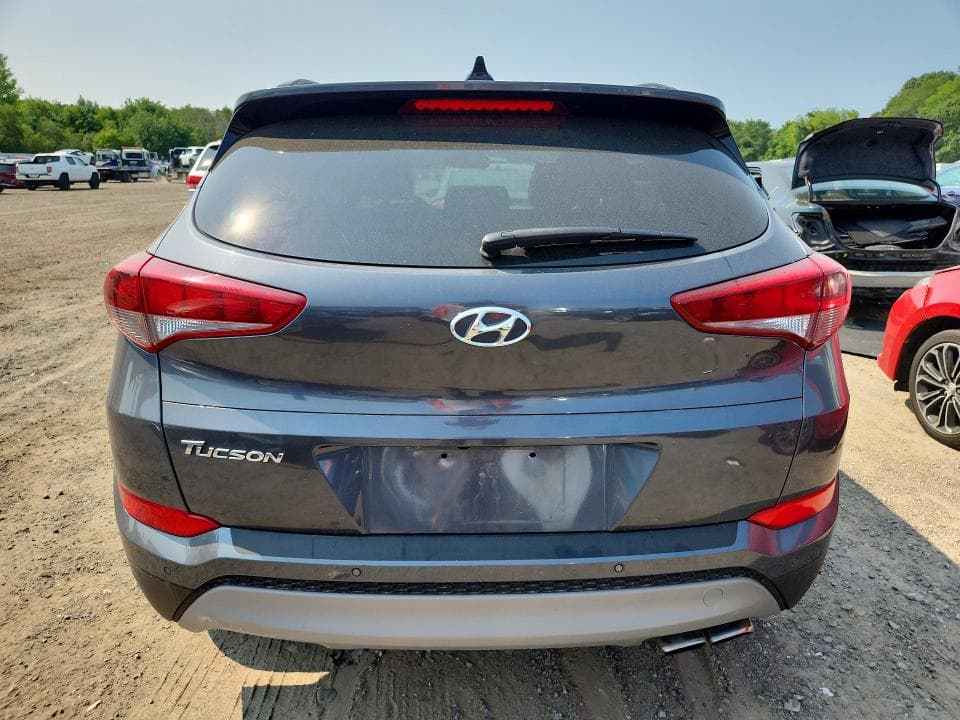 2018 HYUNDAI TUCSON VALUE 6