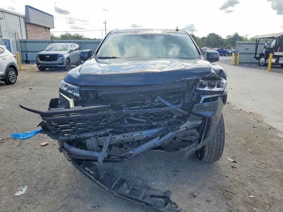 2023 CHEVROLET SUBURBAN K1500 Z71 5