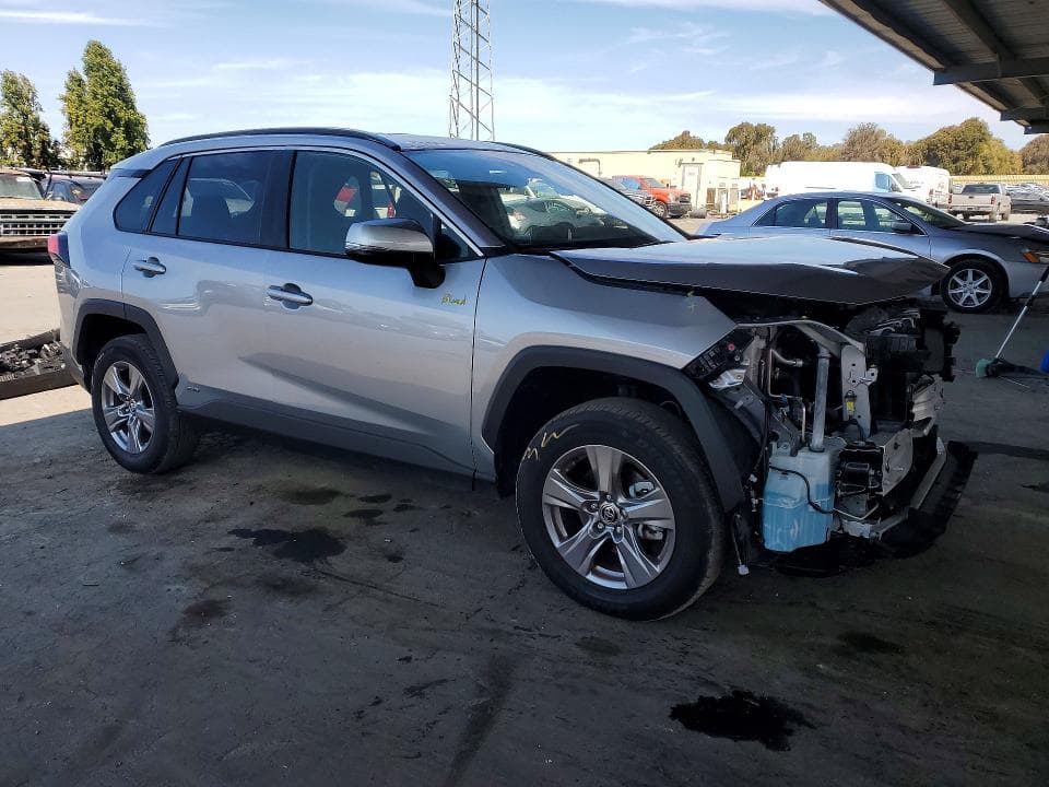 2025 TOYOTA RAV4 LE 4
