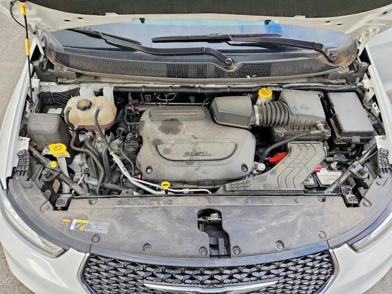 2024 CHRYSLER PACIFICA TOURING L 12