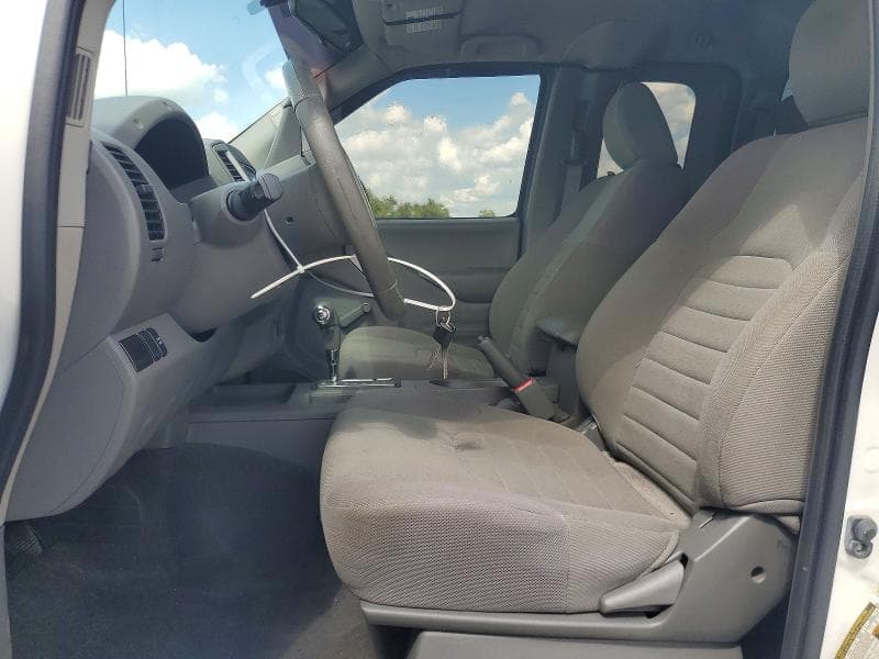 2019 NISSAN FRONTIER S 7