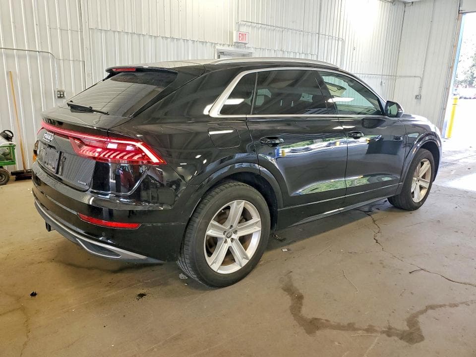 2019 AUDI Q8 PREMIUM 3