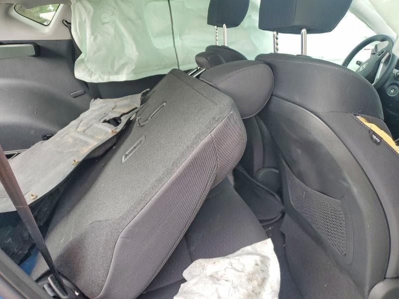 2020 HYUNDAI TUCSON SE 10
