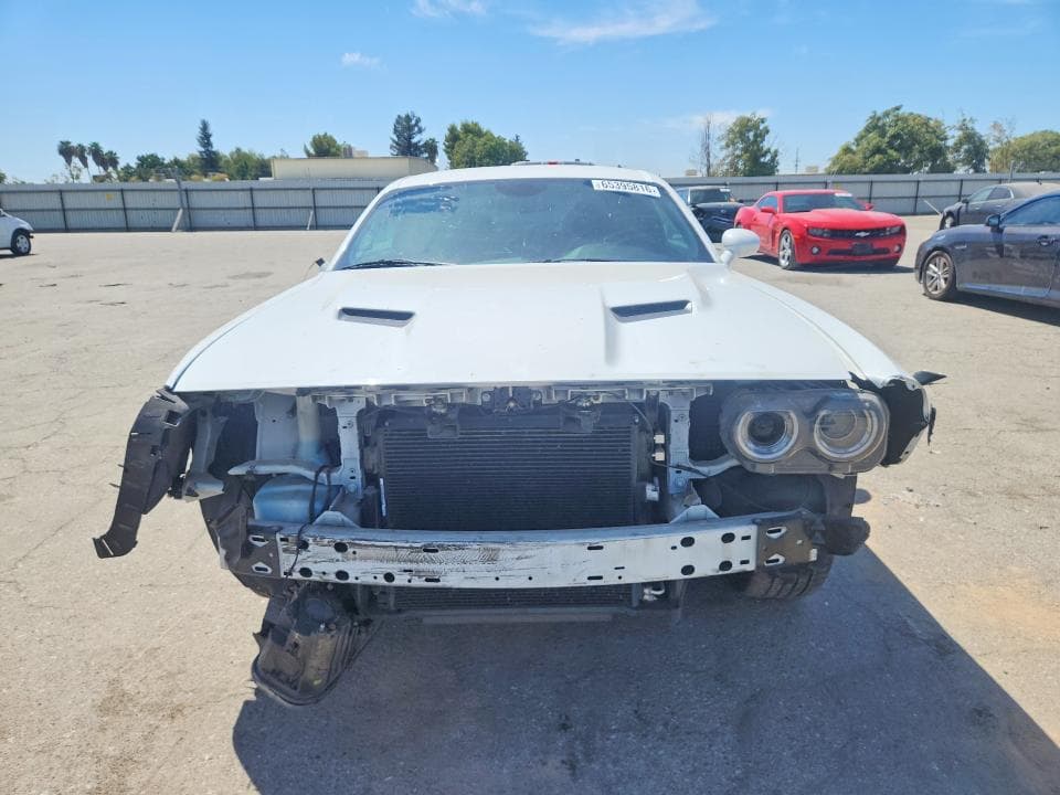 2020 DODGE CHALLENGER SXT 5