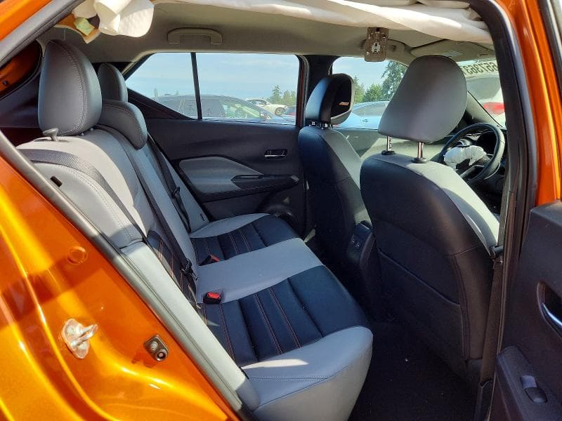 2023 NISSAN KICKS SR 11