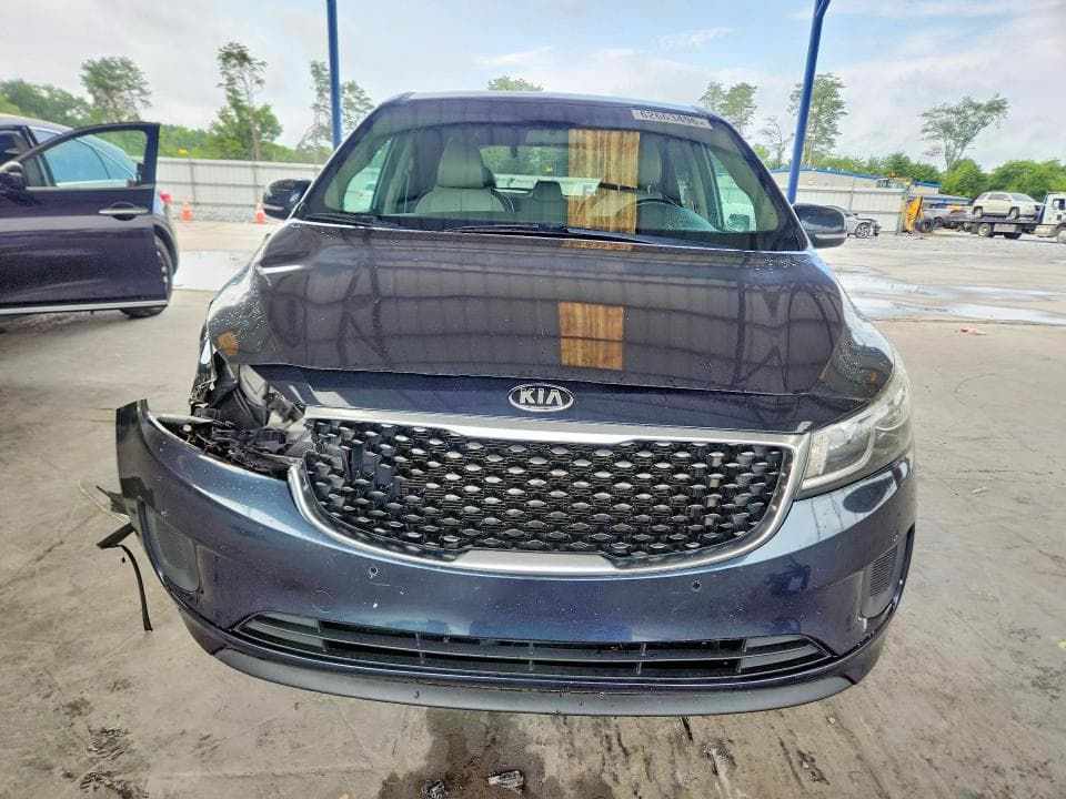2017 KIA SEDONA LX 5