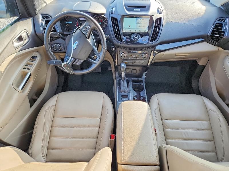 2017 FORD ESCAPE TITANIUM 8