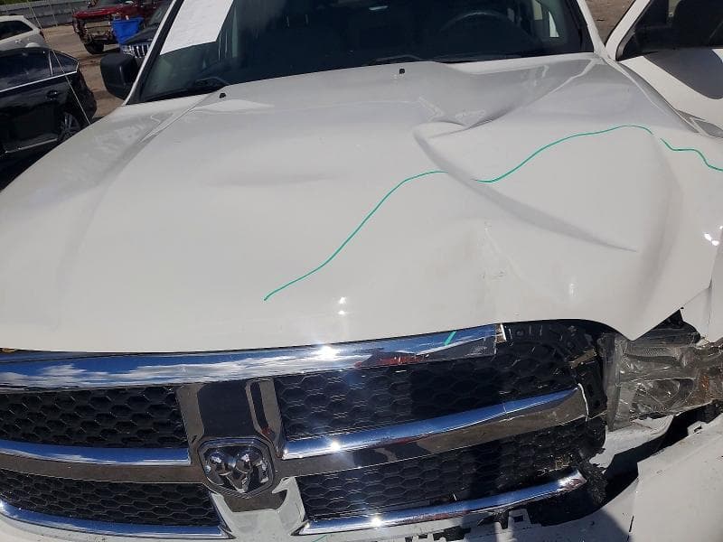 2024 RAM 1500 CLASSIC SLT 11