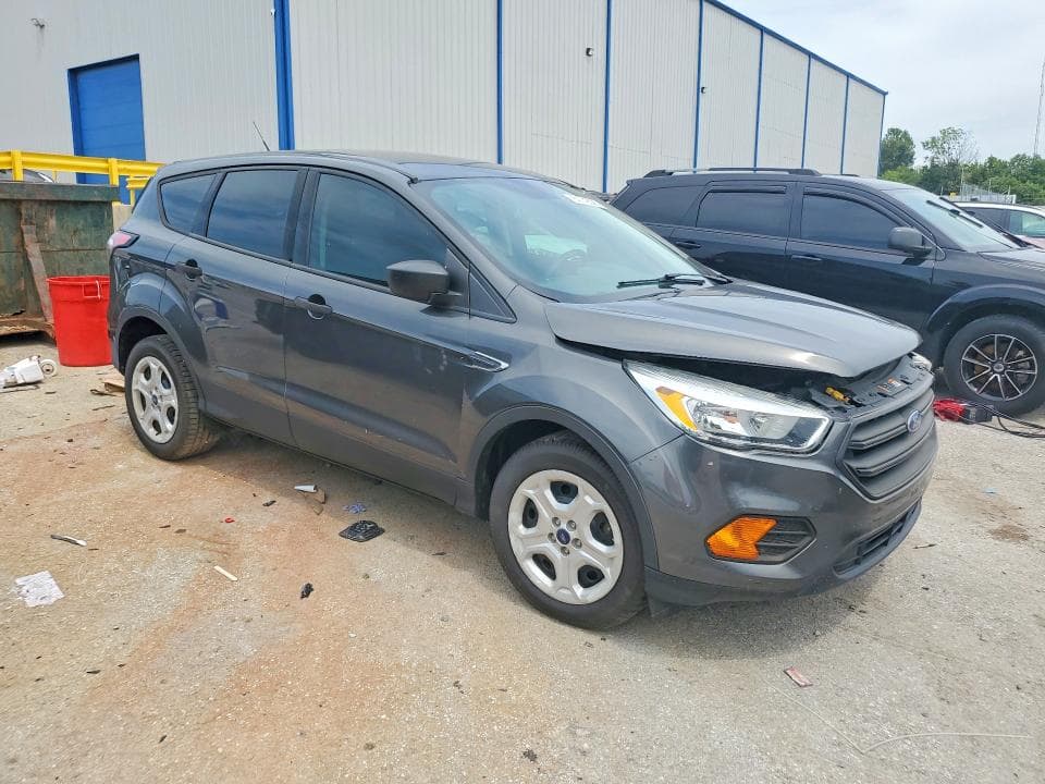2017 FORD ESCAPE S 4