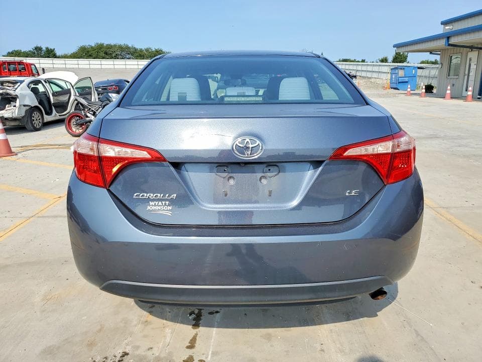 2017 TOYOTA COROLLA LE 6