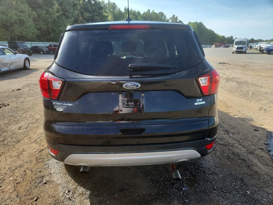 2019 FORD ESCAPE SE 6