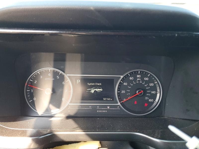 2023 KIA SORENTO LX 9