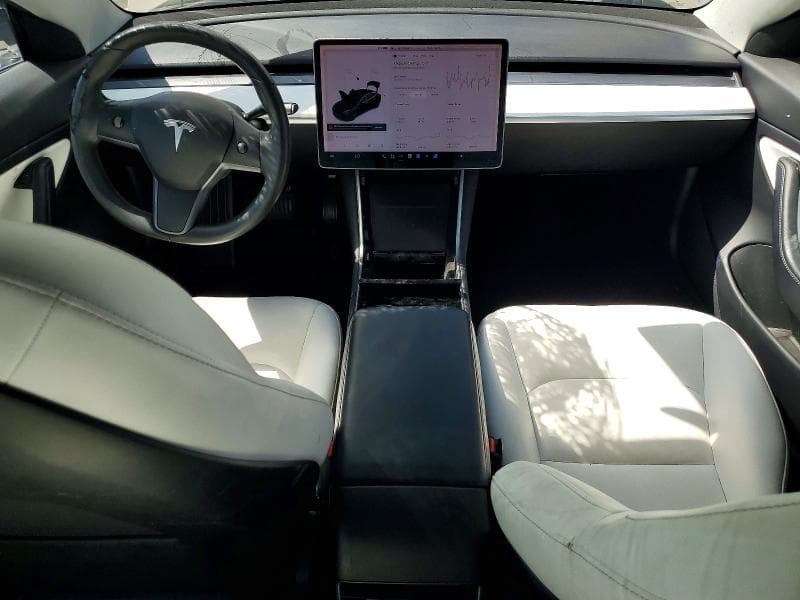 2019 TESLA MODEL 3 8