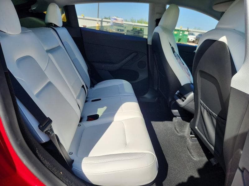 2024 TESLA MODEL Y 11