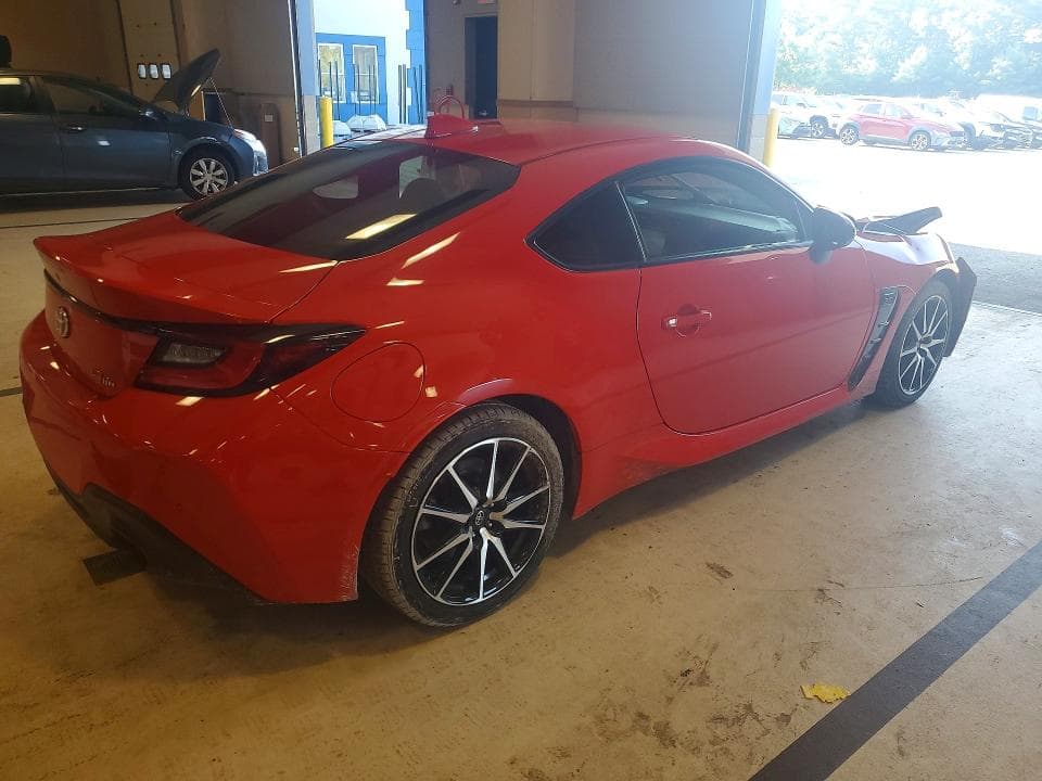 2022 TOYOTA GR86 BASE 3