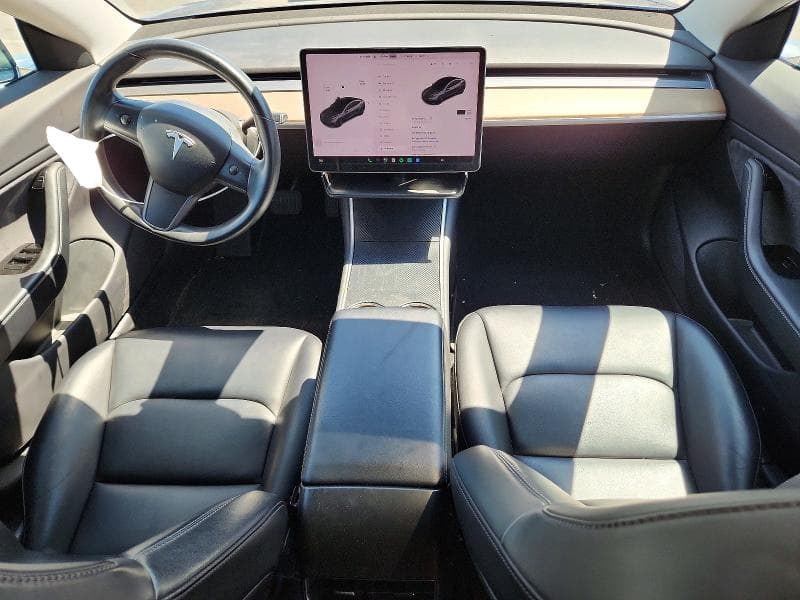 2018 TESLA MODEL 3 8