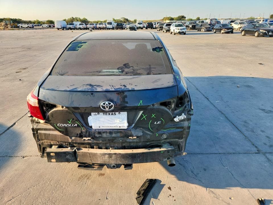 2017 TOYOTA COROLLA LE 6