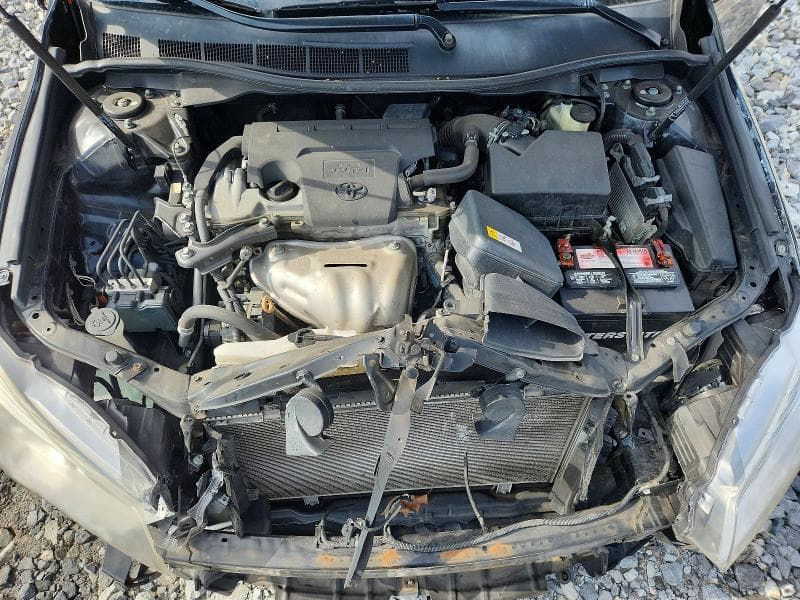 2017 TOYOTA CAMRY LE 11