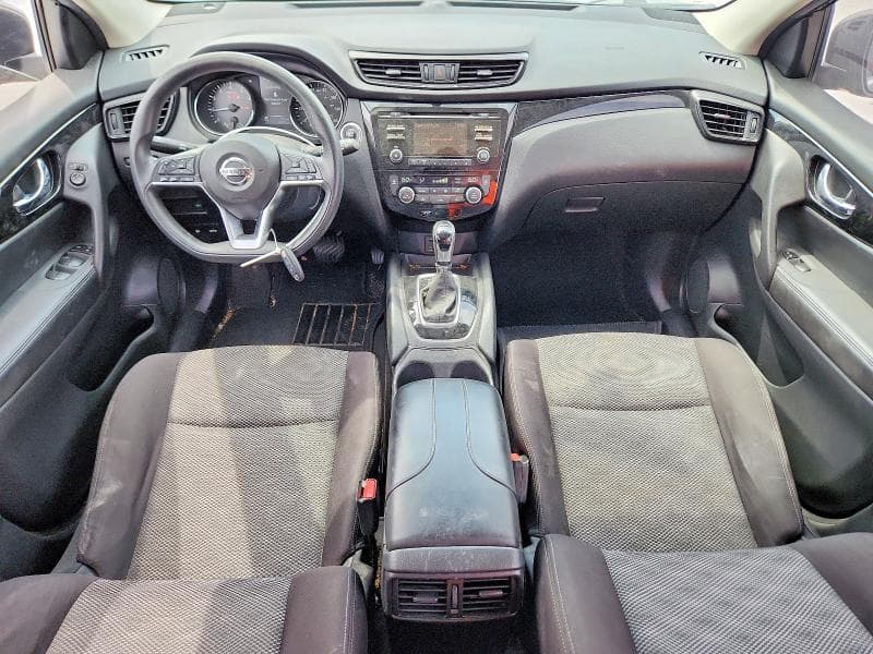 2017 NISSAN ROGUE SPORT SV 8