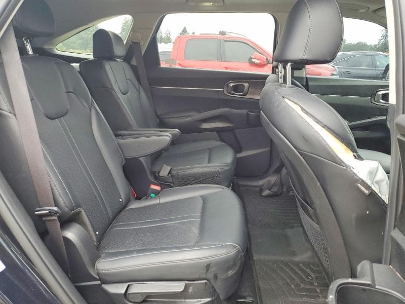 2022 KIA SORENTO EX 11