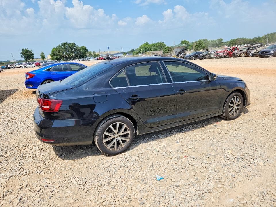 2017 VOLKSWAGEN JETTA SE 3