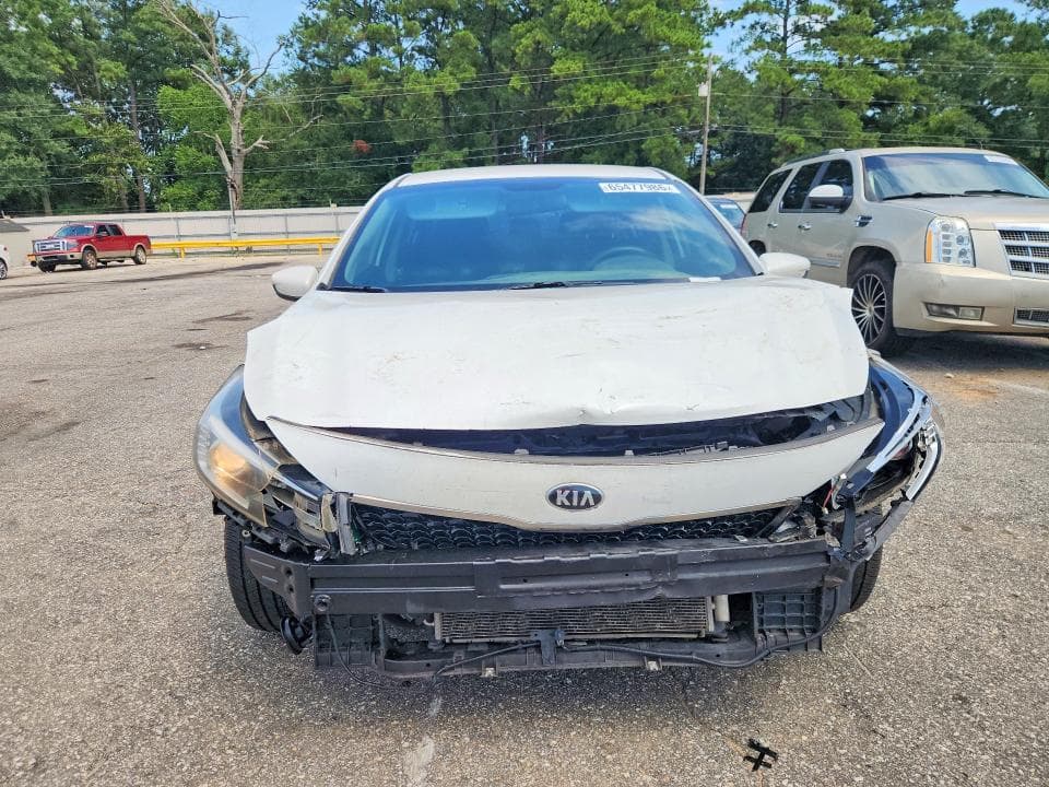 2017 KIA FORTE LX 5
