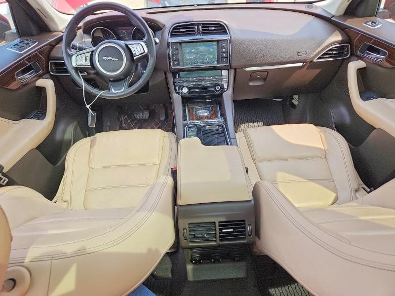 2018 JAGUAR F-PACE PRESTIGE 8