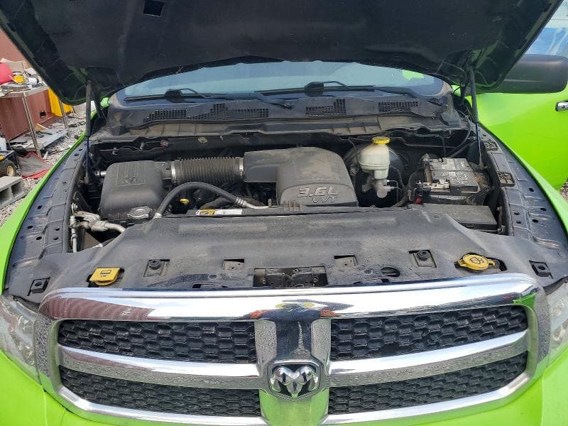 2017 RAM 1500 SLT 12