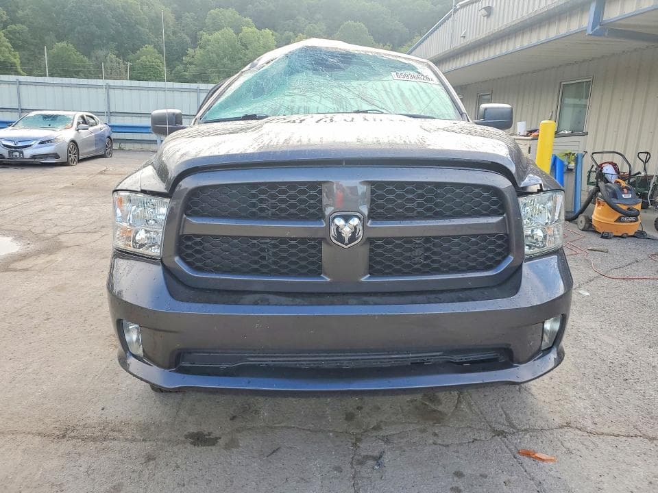 2018 RAM 1500 ST 5