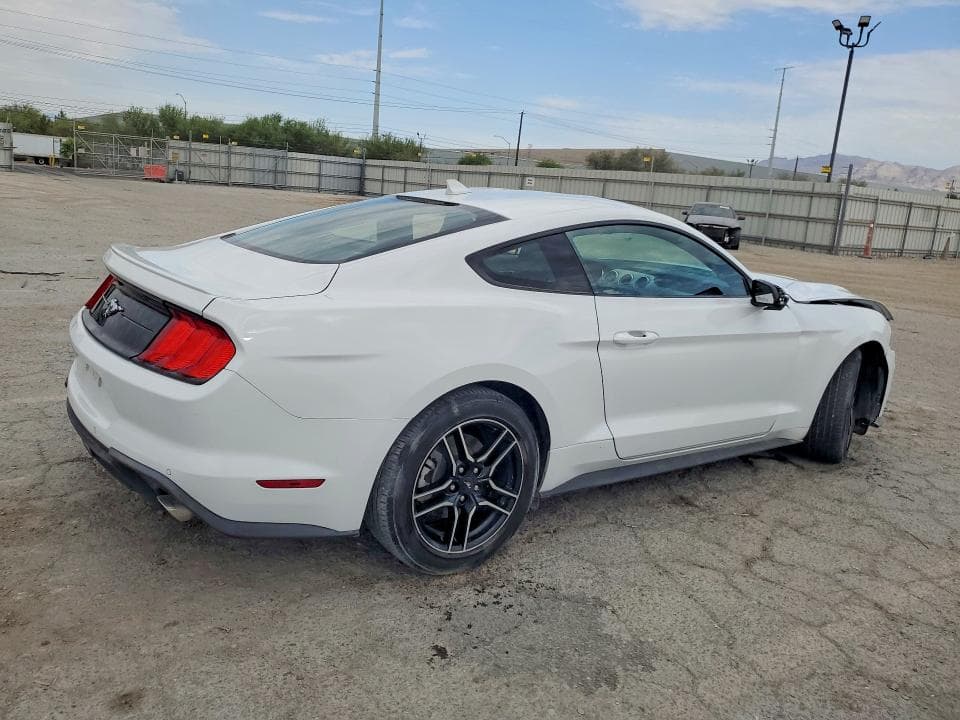 2023 FORD MUSTANG 3