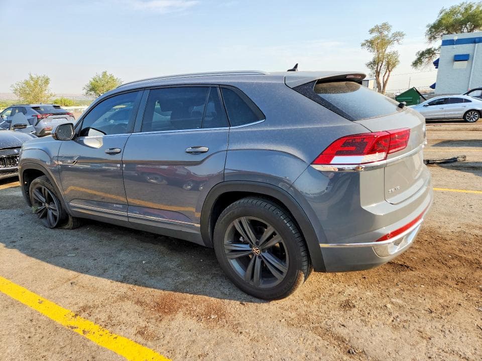 2021 VOLKSWAGEN ATLAS CROSS SPORT SE 2
