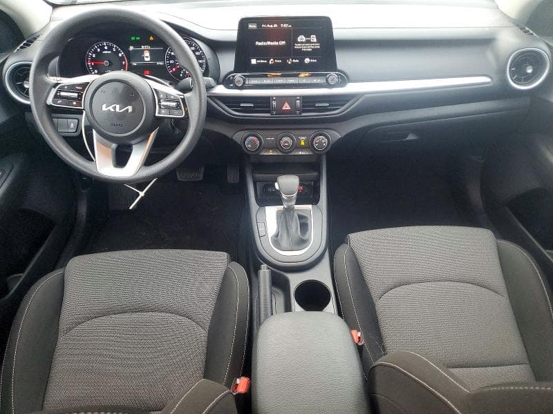 2024 KIA FORTE LXS 8