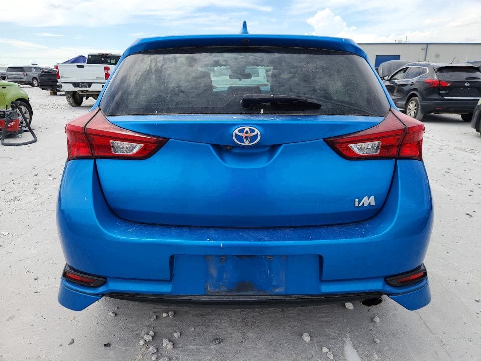 2018 TOYOTA COROLLA IM BASE 6