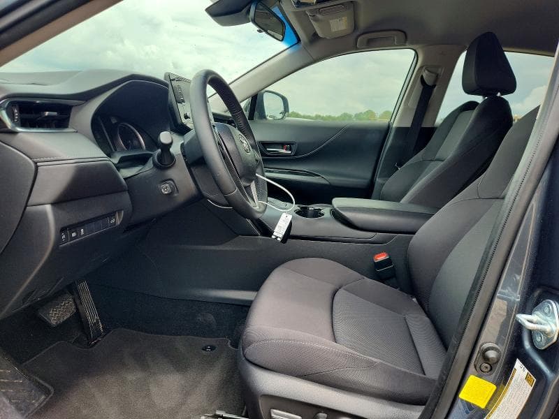 2021 TOYOTA VENZA LE 7